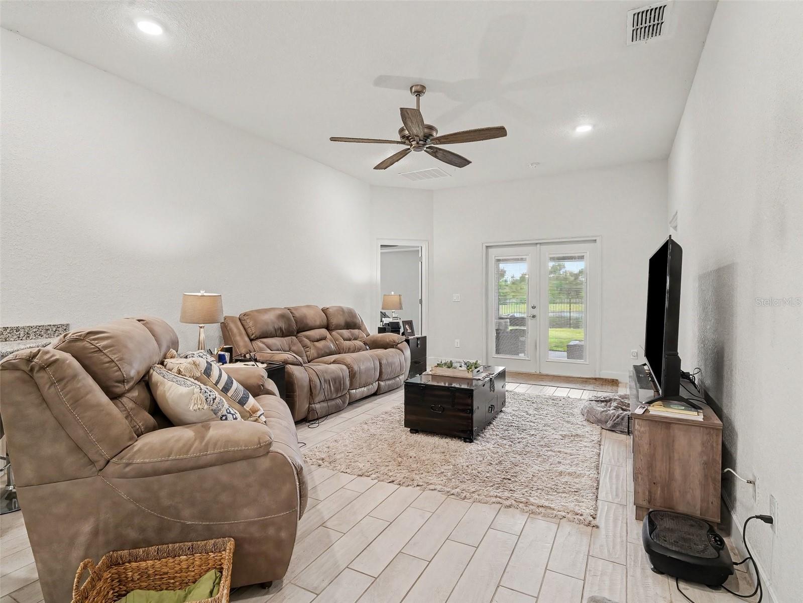 AVIARY AT RUTLAND RANCH - Residential