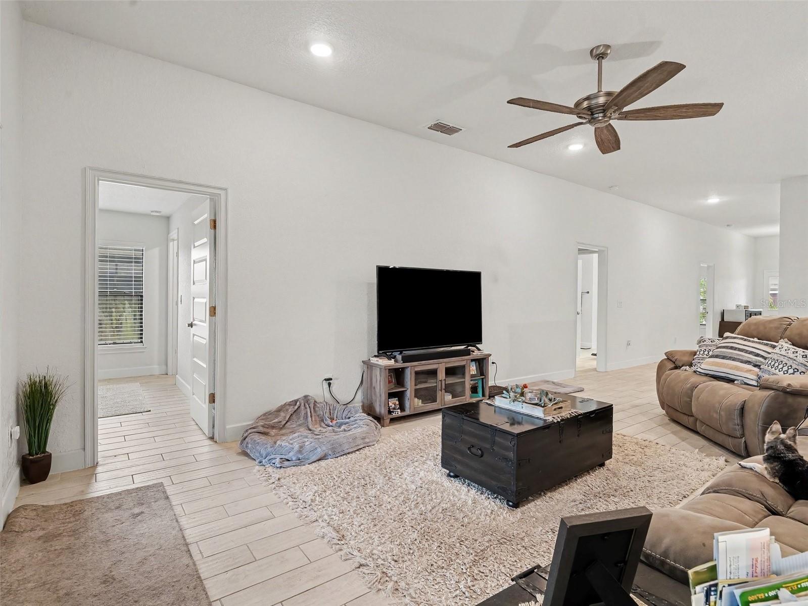 AVIARY AT RUTLAND RANCH - Residential