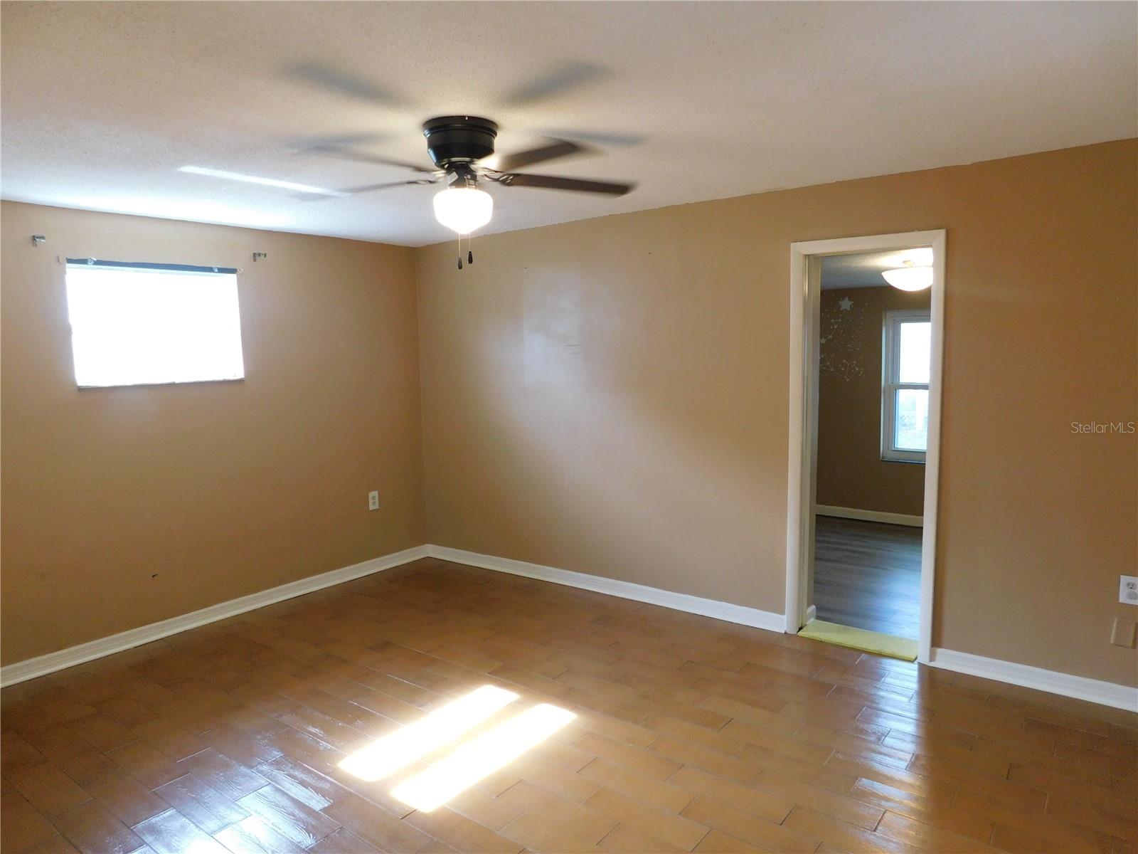 HOLIDAY LAKE ESTATES - Residential