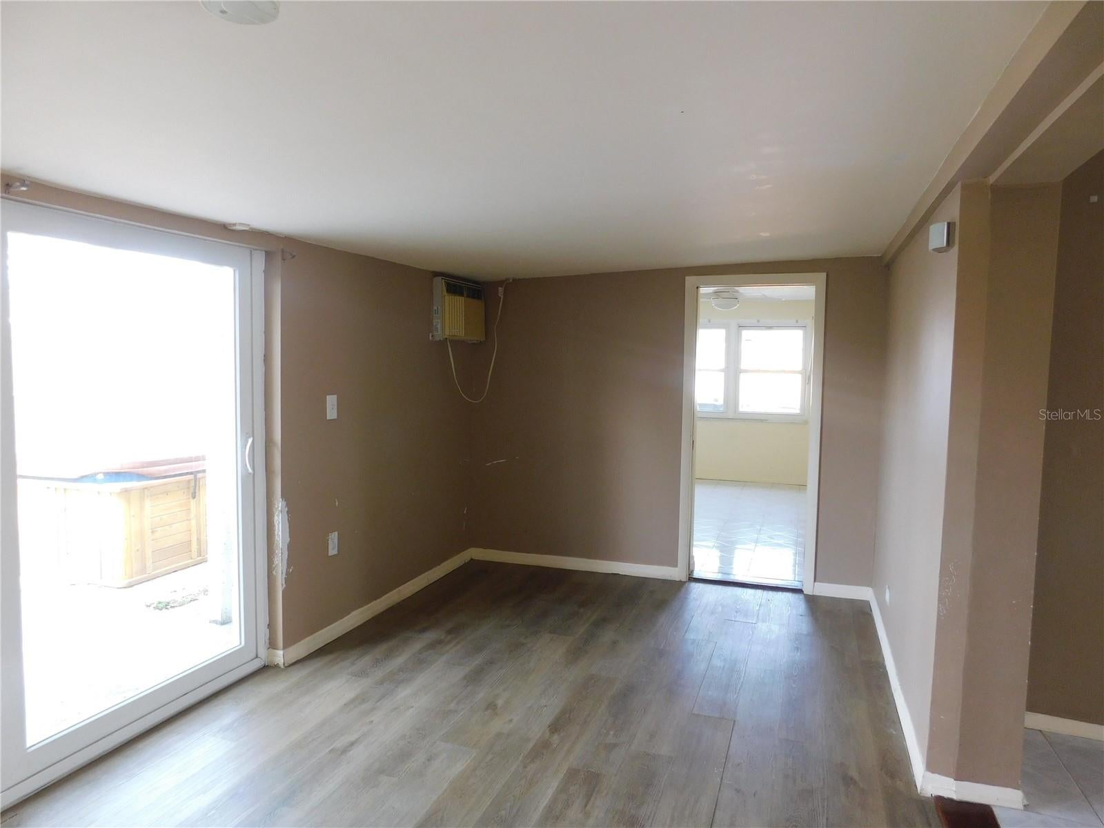 HOLIDAY LAKE ESTATES - Residential