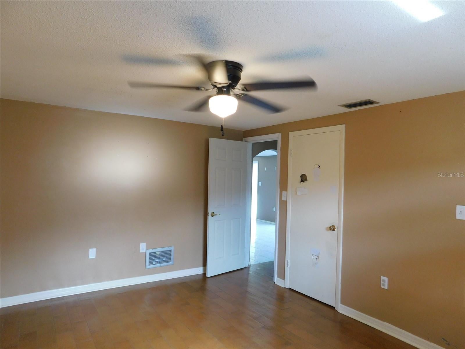HOLIDAY LAKE ESTATES - Residential