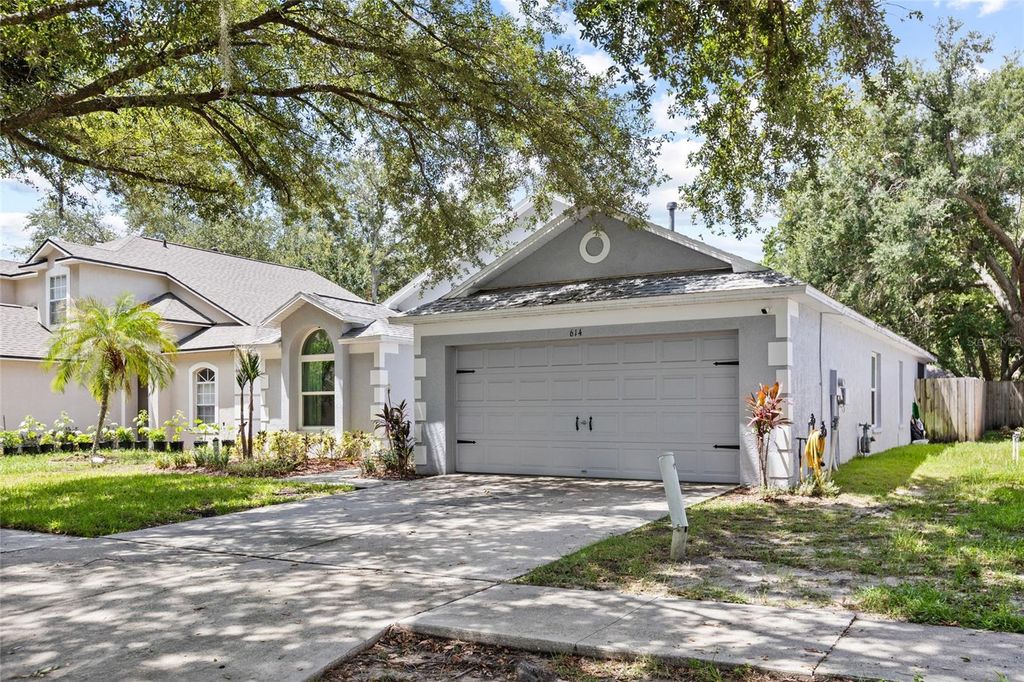Photo of 614 Somerstone Drive, Valrico, FL 33594 (MLS # TB8525933)
