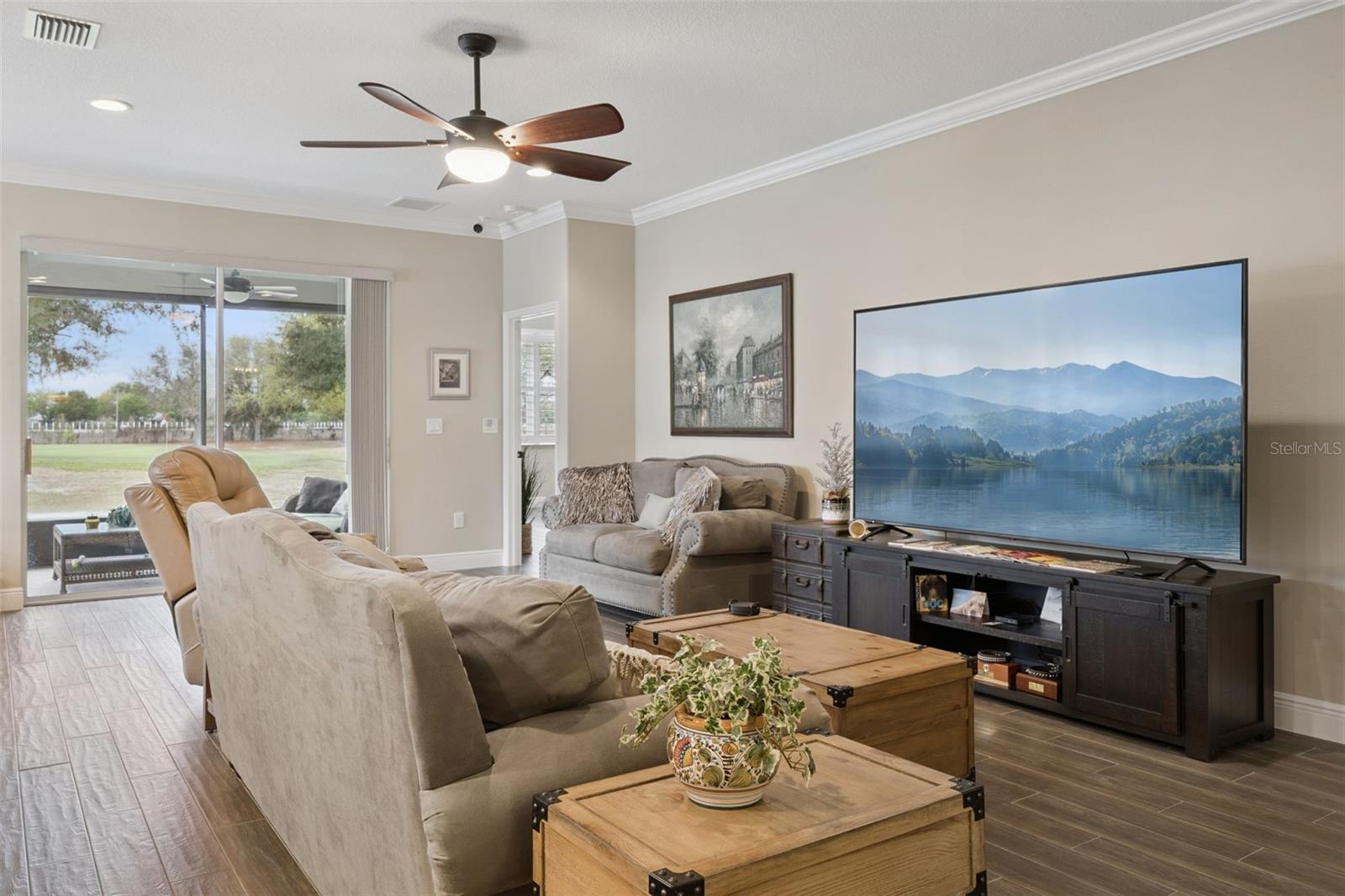 ARLINGTON RIDGE PH 3A - Residential