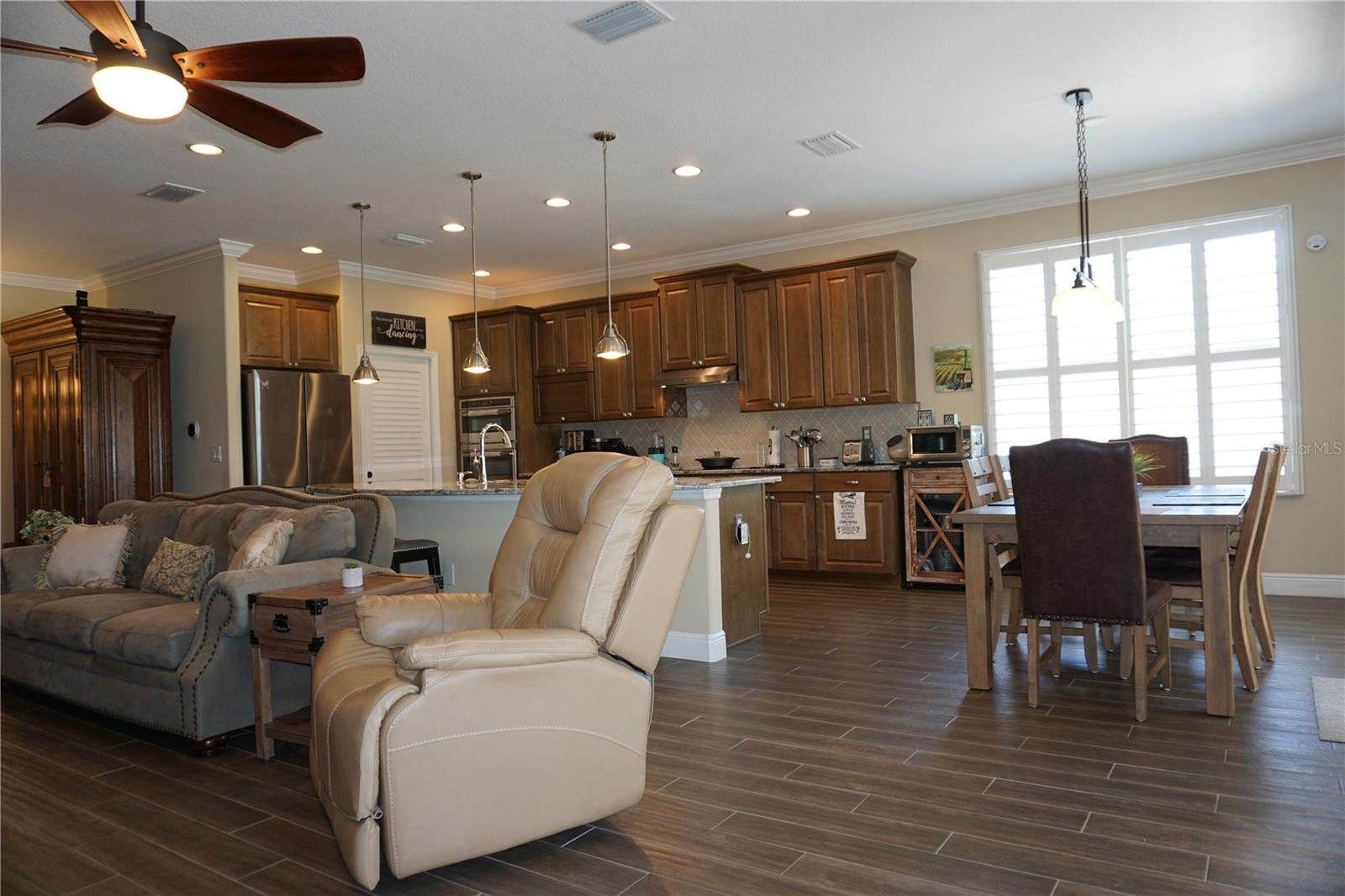 ARLINGTON RIDGE PH 3A - Residential