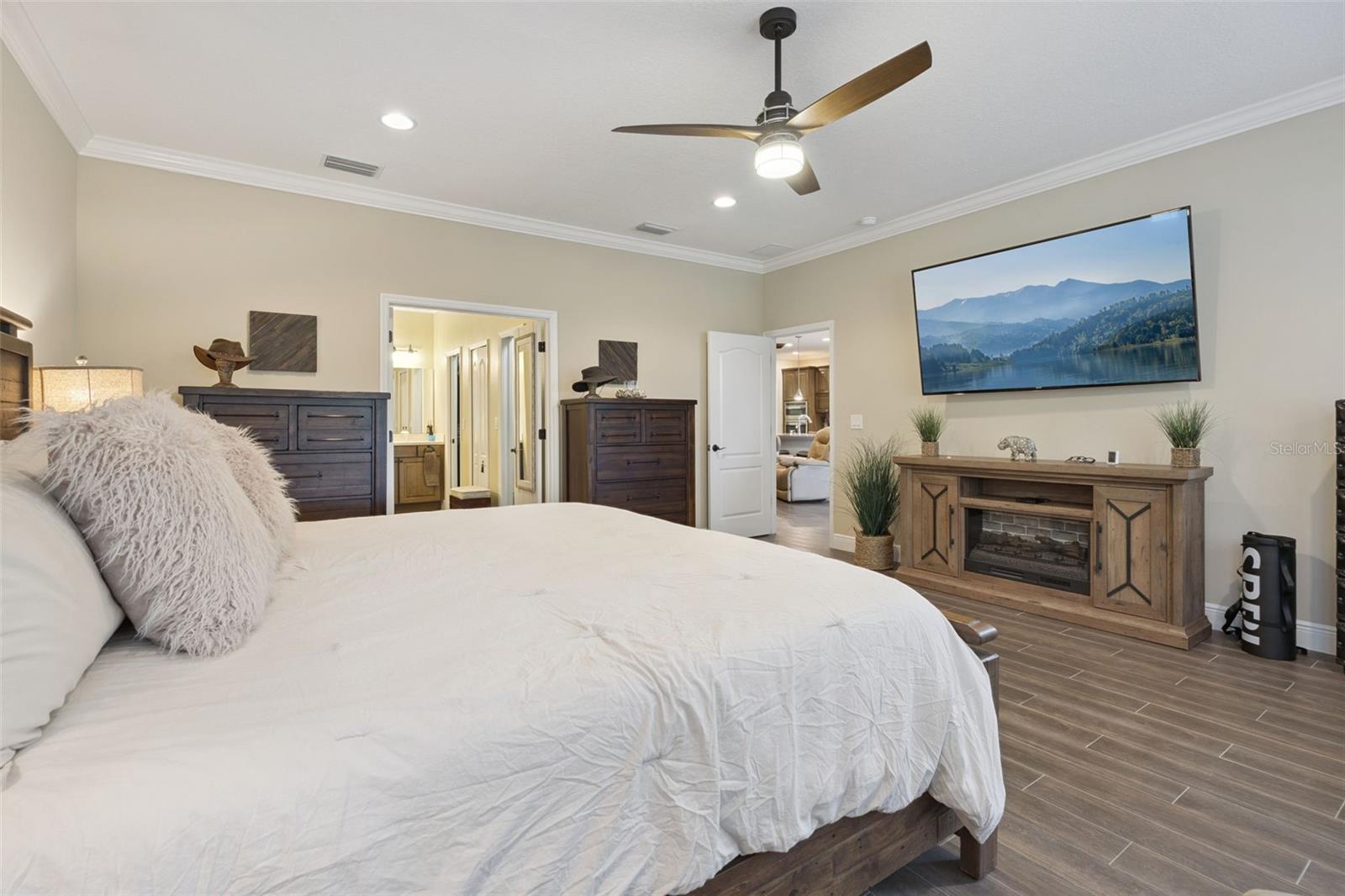 ARLINGTON RIDGE PH 3A - Residential