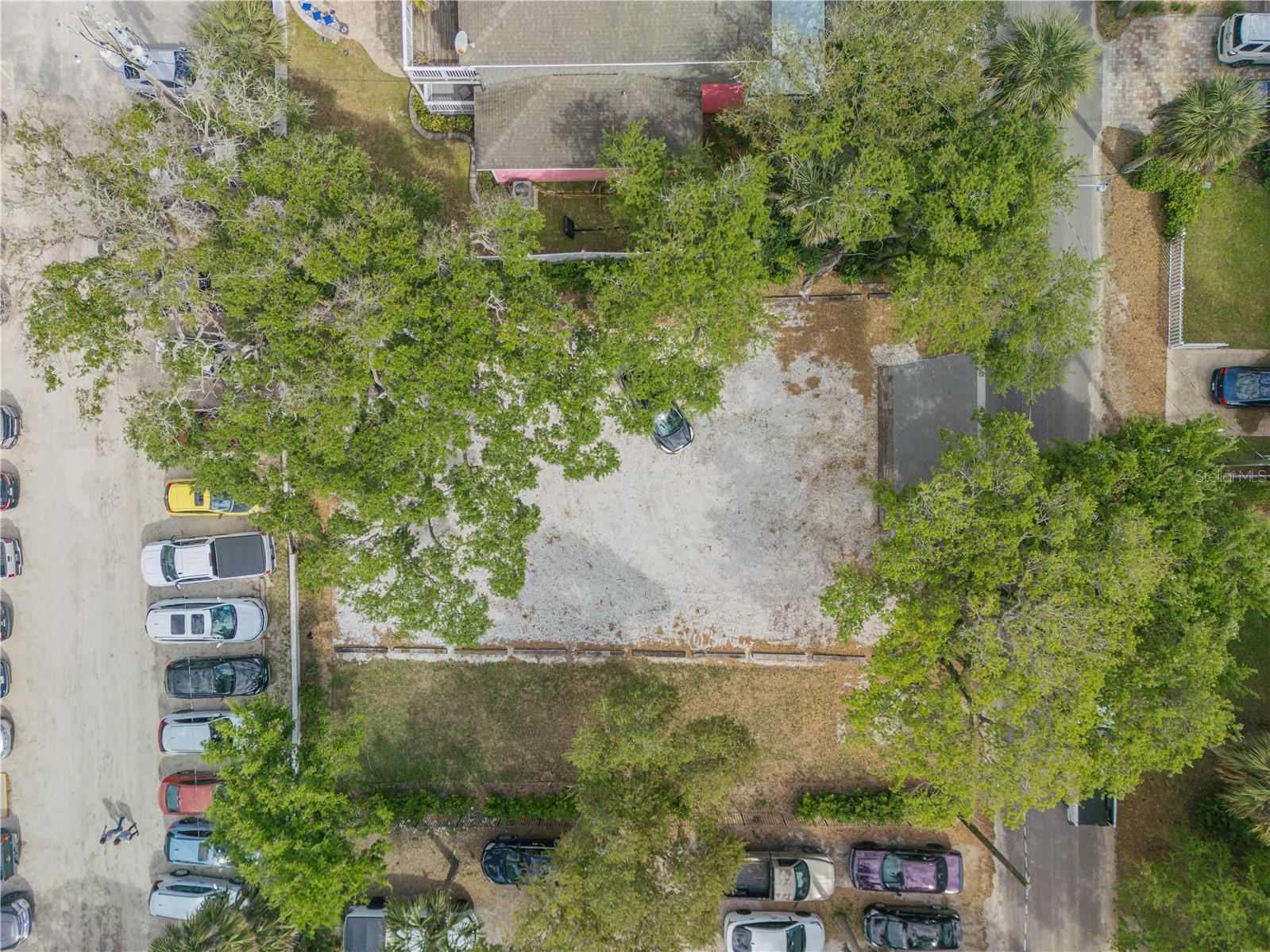 SH BARBER ESQUIRE - Land