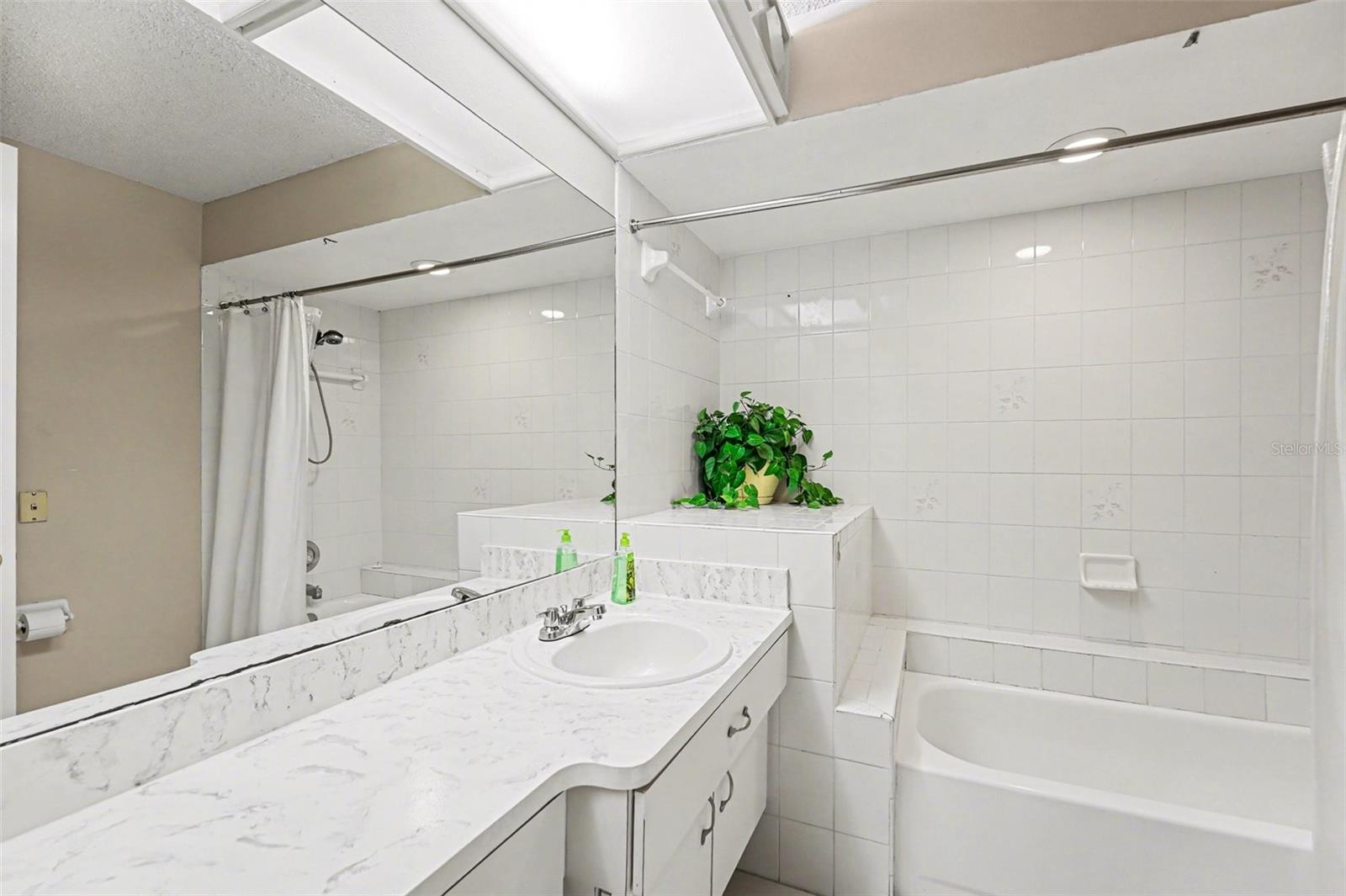 WATERFORD CROSSING PH II - Residential