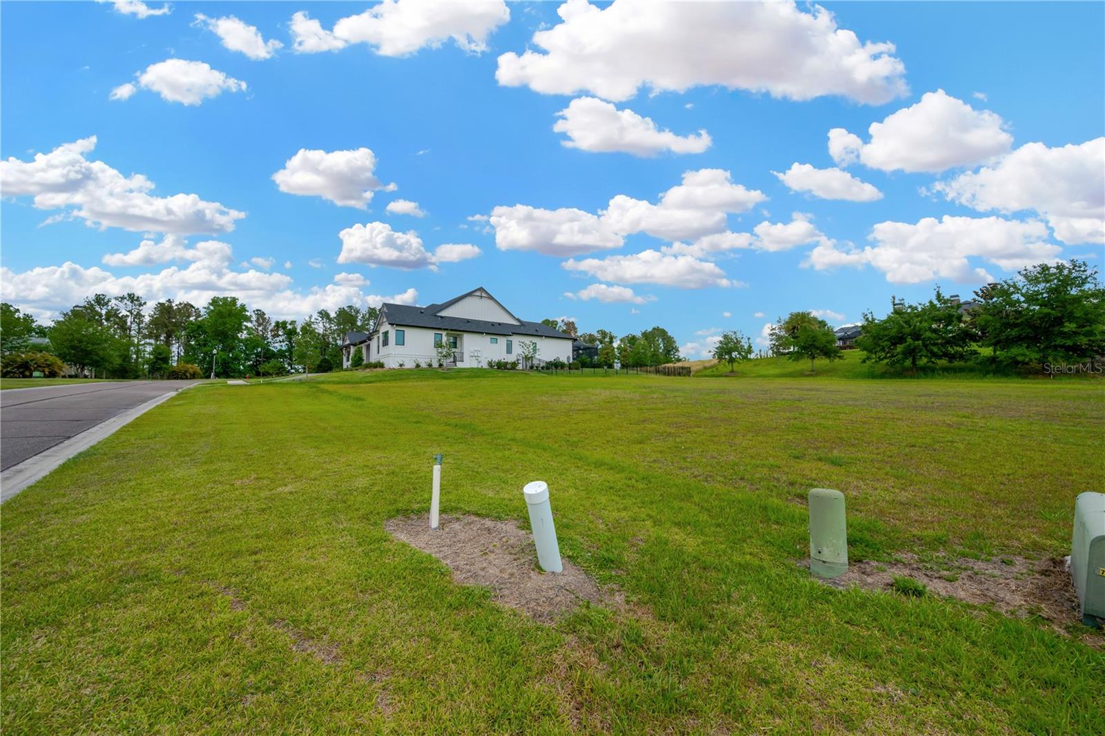 SOUTHERN HILLS HILLTOP - Land