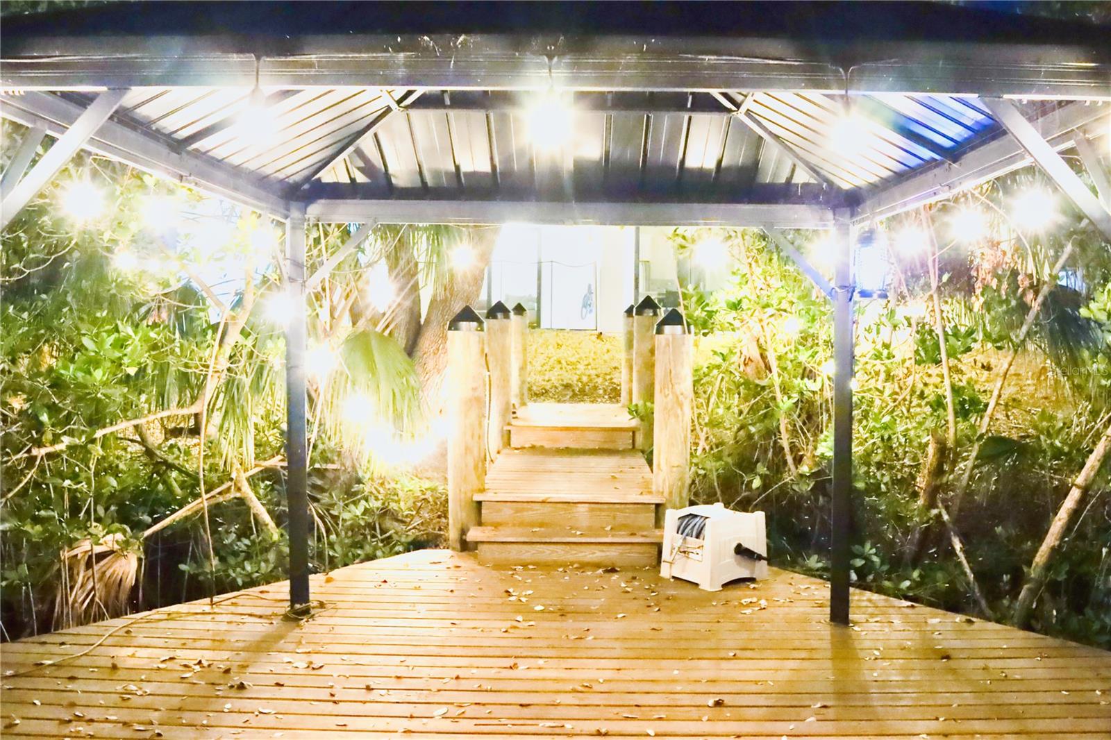 HIDDEN LAGOON PH II - Residential