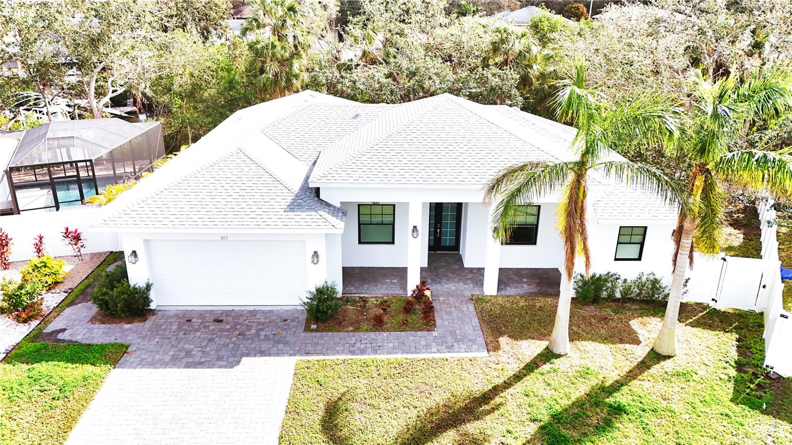 HIDDEN LAGOON PH II - Residential