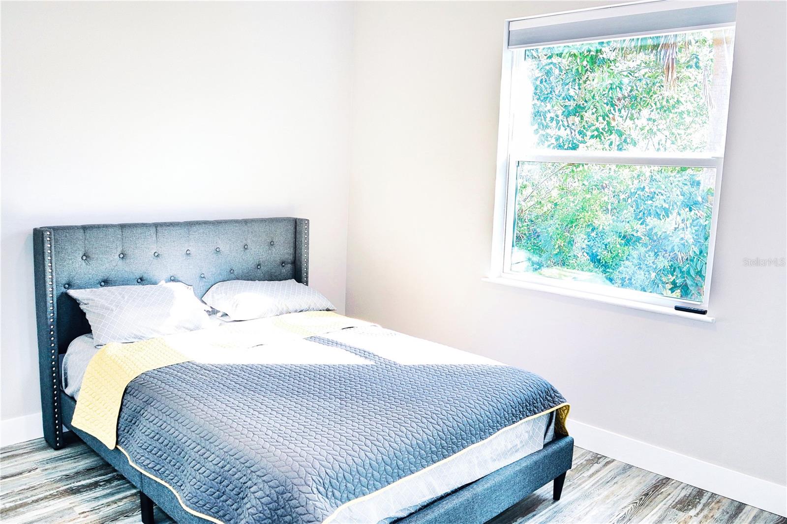 HIDDEN LAGOON PH II - Residential