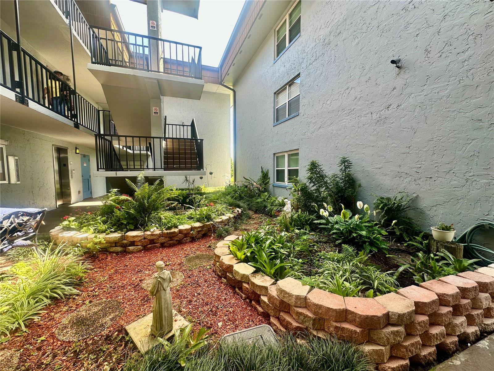 IMPERIAL HARBOURS PH I - Residential