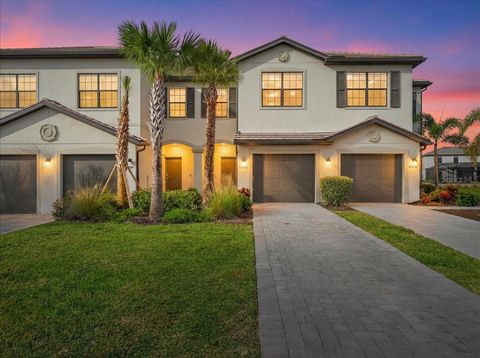Photo of 14740 Lyla Terrace, Lakewood Ranch, FL 34211 (MLS # A4681668)