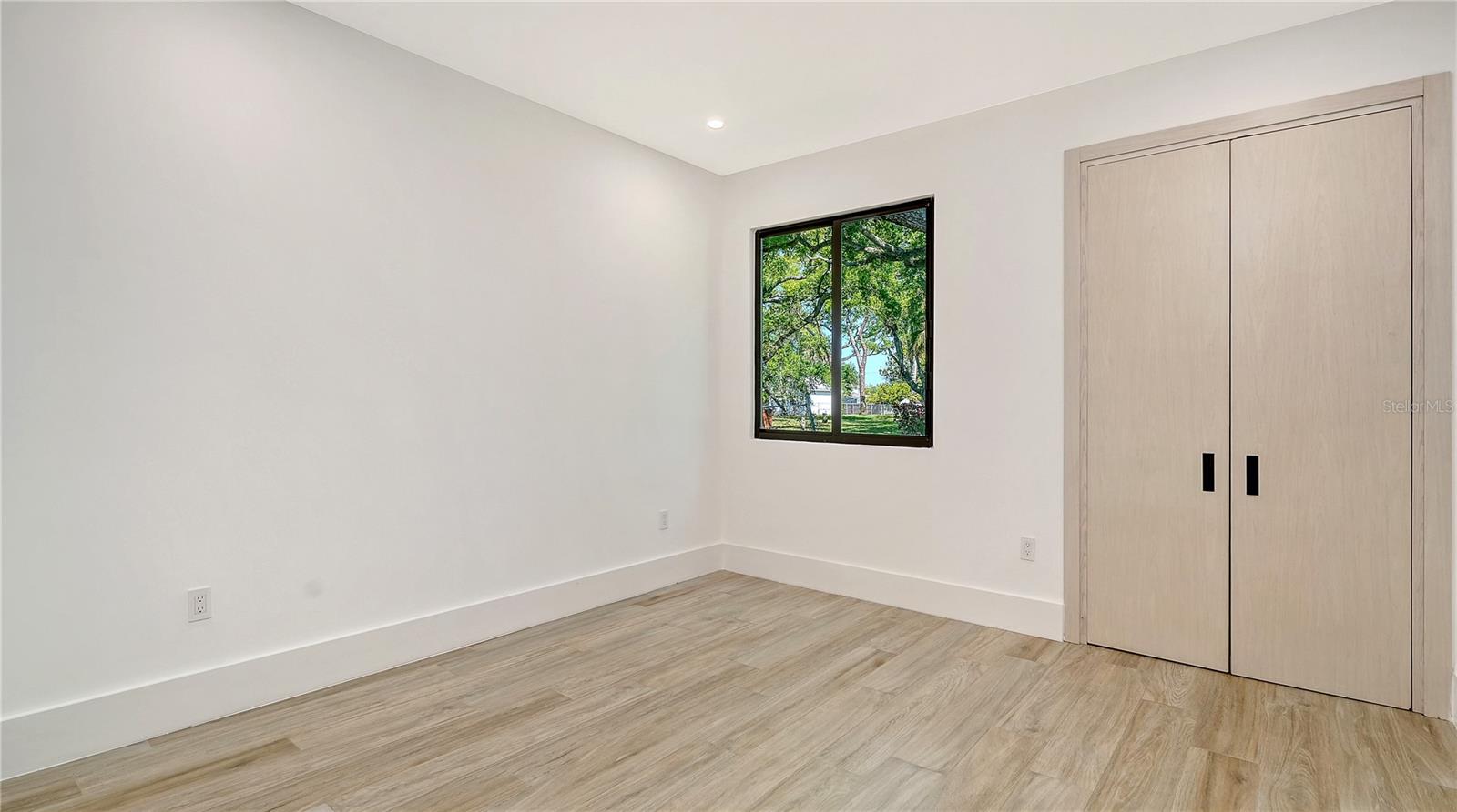 BAYVIEW - Residential