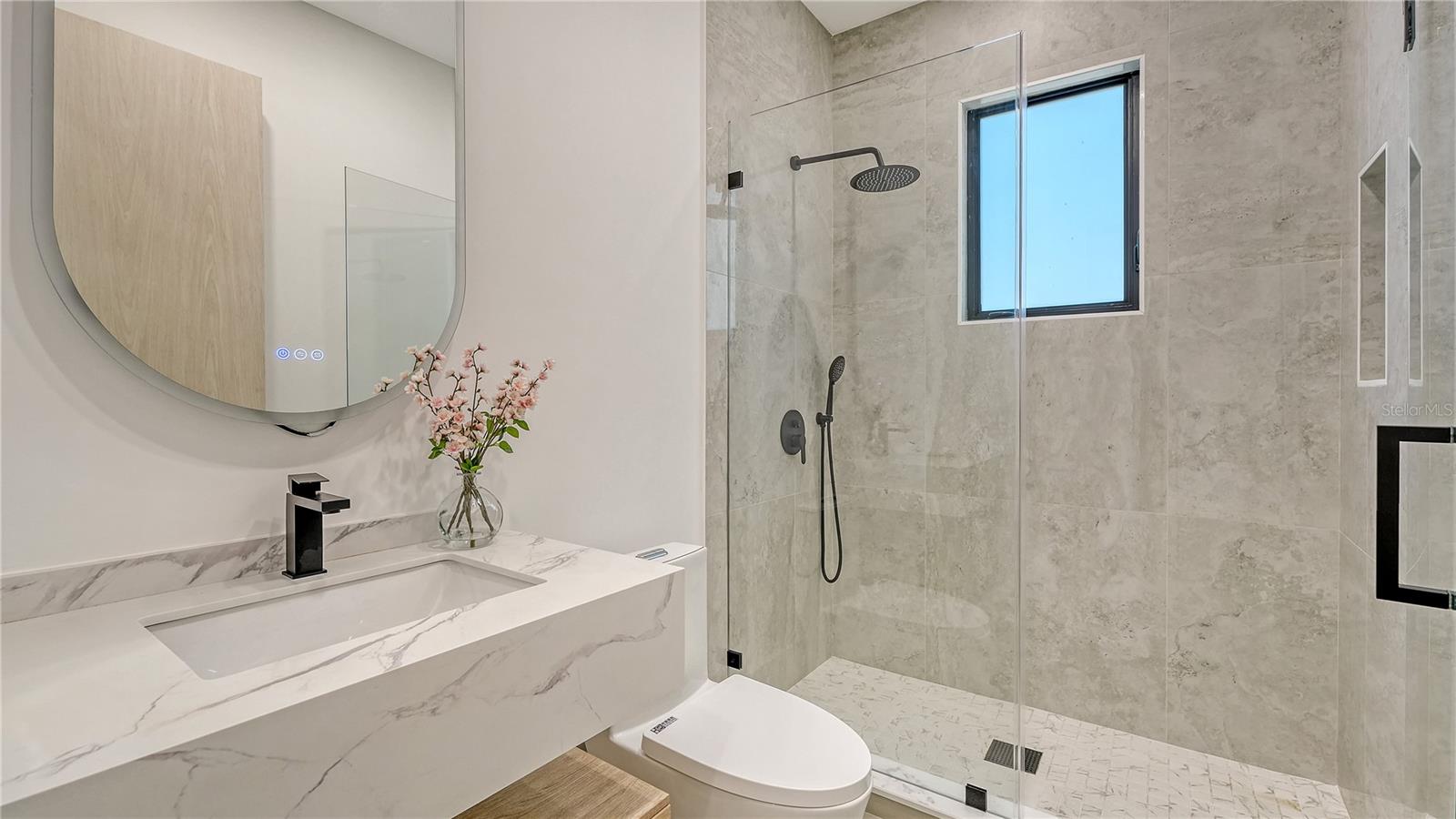 BAYVIEW - Residential