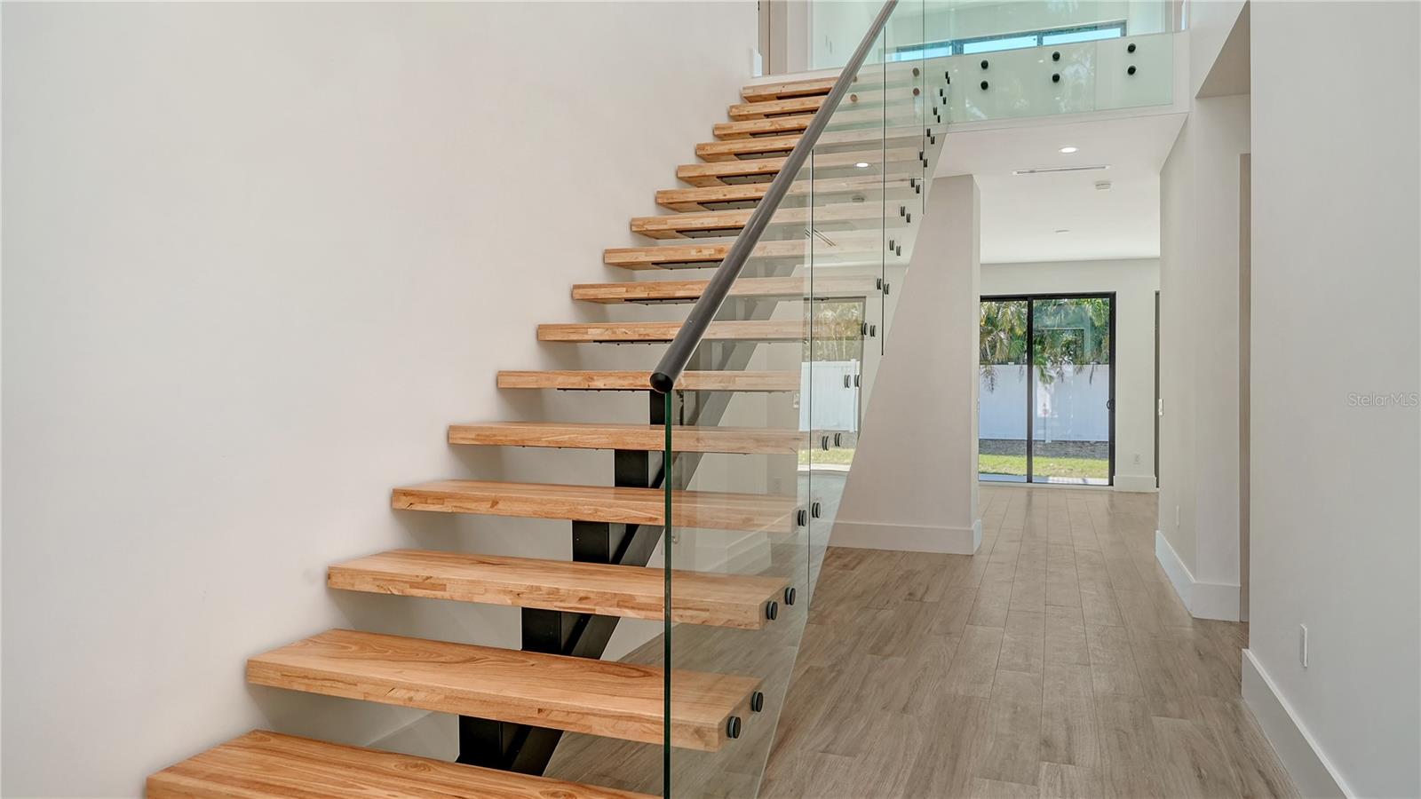 BAYVIEW - Residential