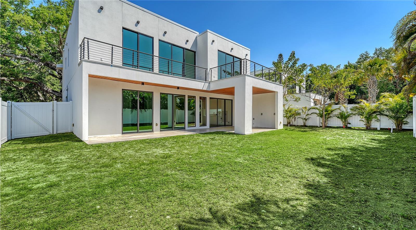 BAYVIEW - Residential