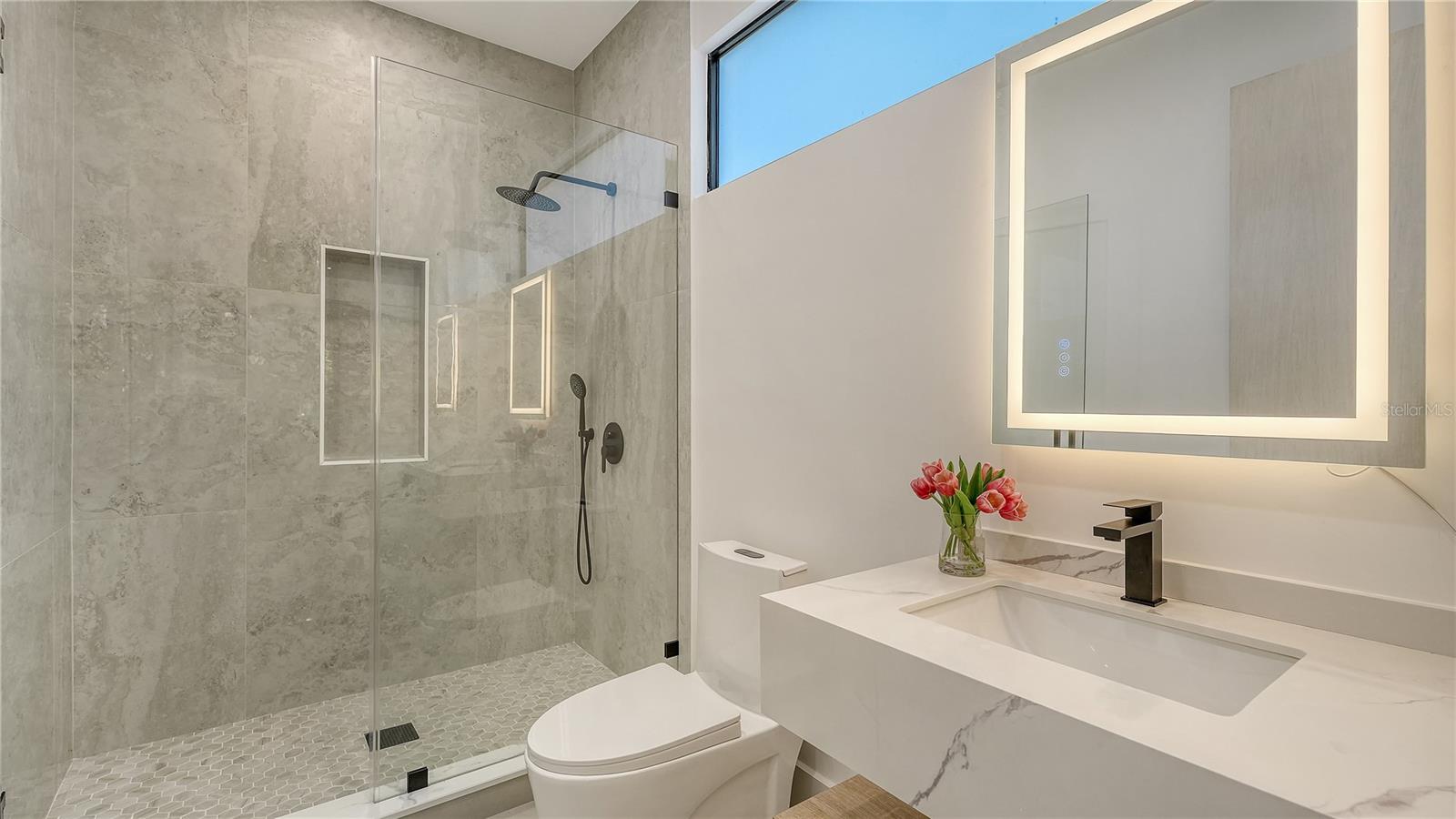 BAYVIEW - Residential