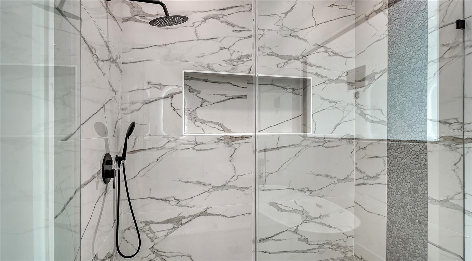 BAYVIEW - Residential