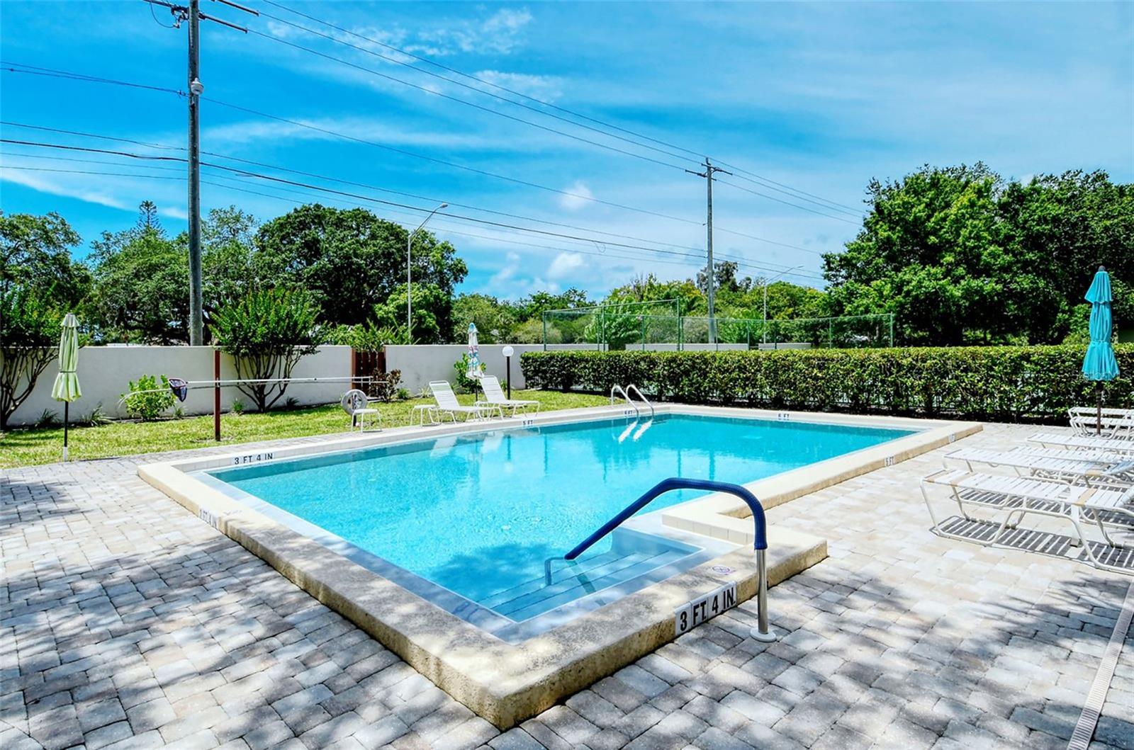 OAK FOREST VILLAS - Residential