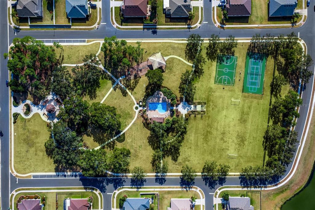 Photo of 530 Setting Sun Drive, Winter Garden, FL 34787 (MLS # G5108053)