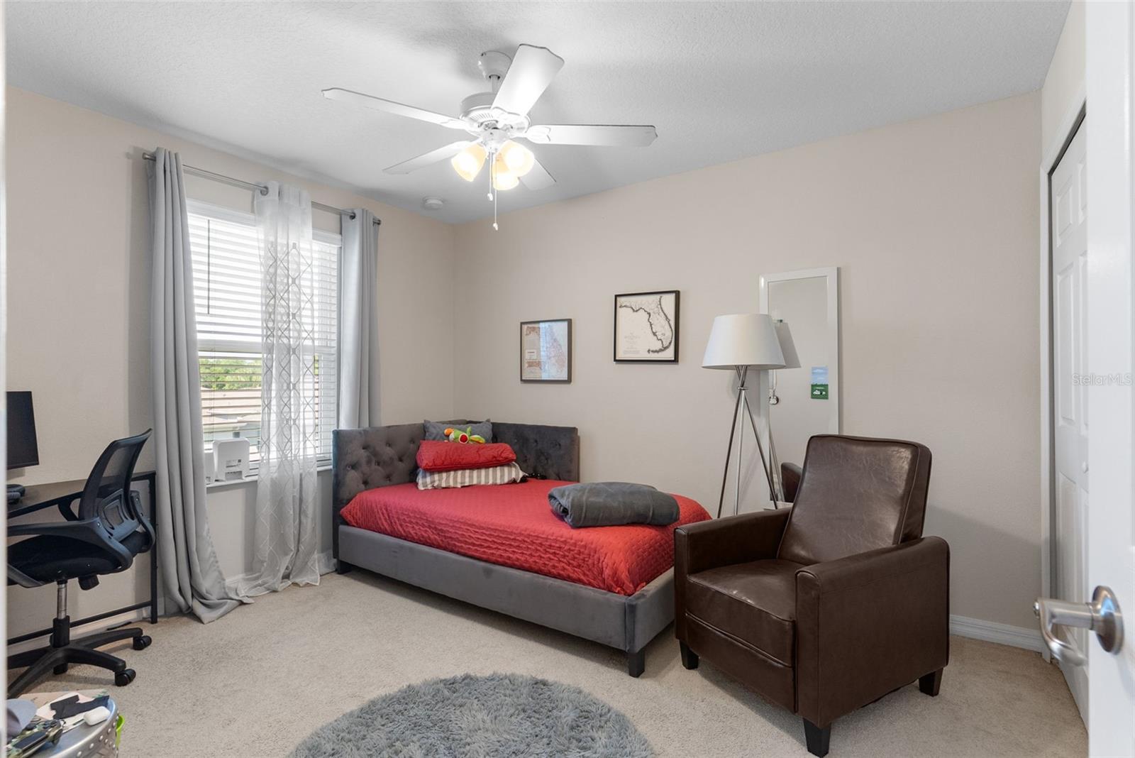 OAKTREE POINTE VILLAS - Residential