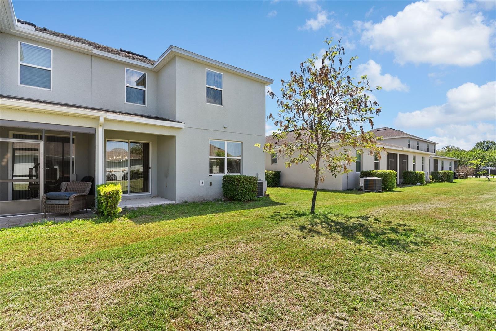 OAKTREE POINTE VILLAS - Residential