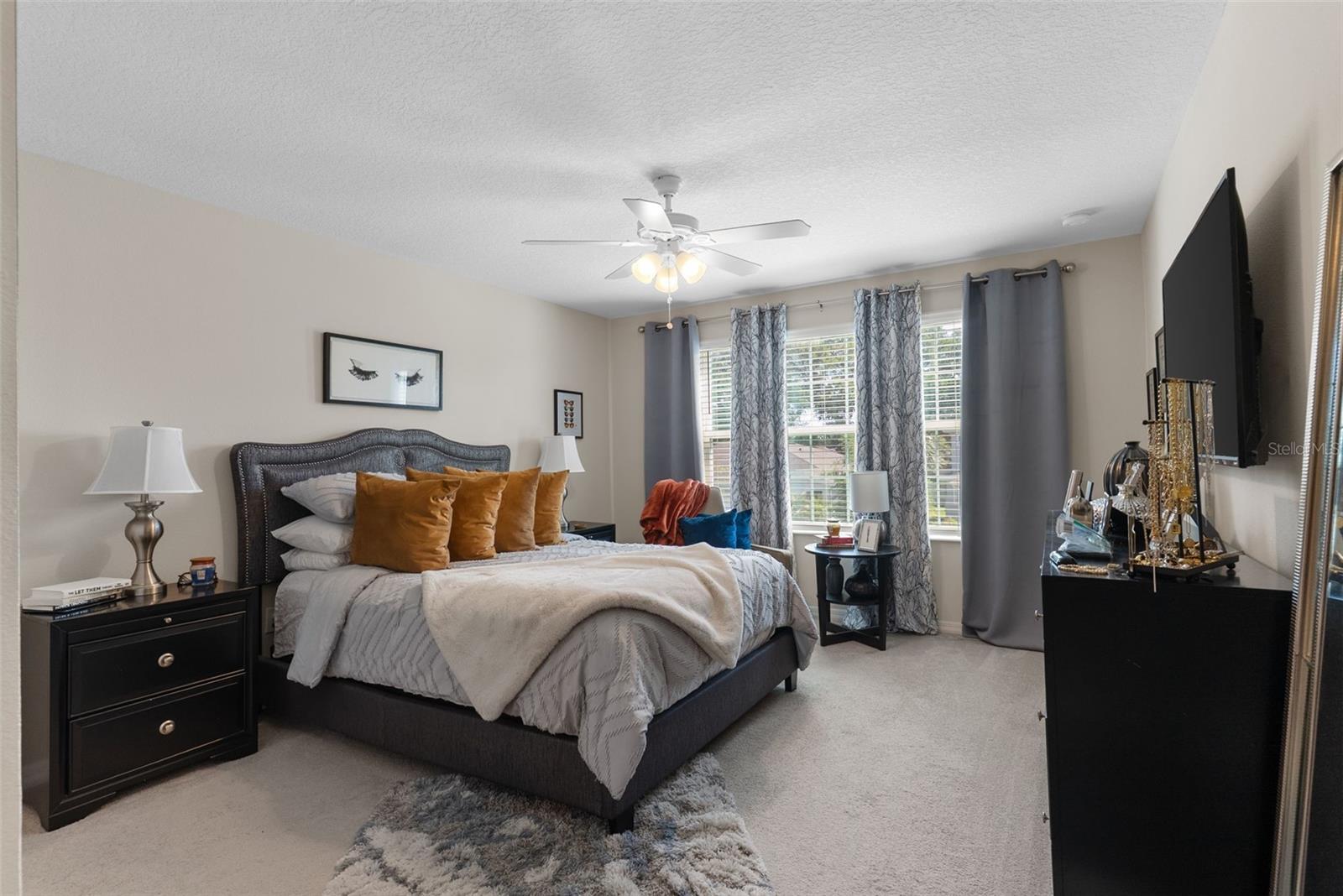 OAKTREE POINTE VILLAS - Residential