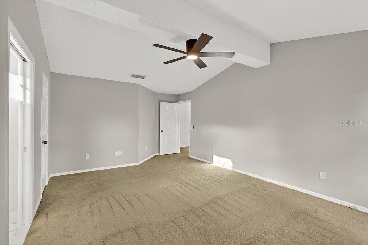 BRYAN CAVE ESTATES - Residential