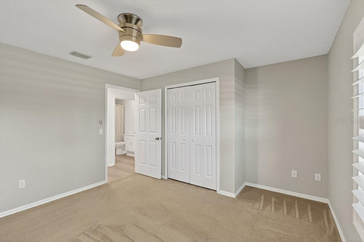 BRYAN CAVE ESTATES - Residential