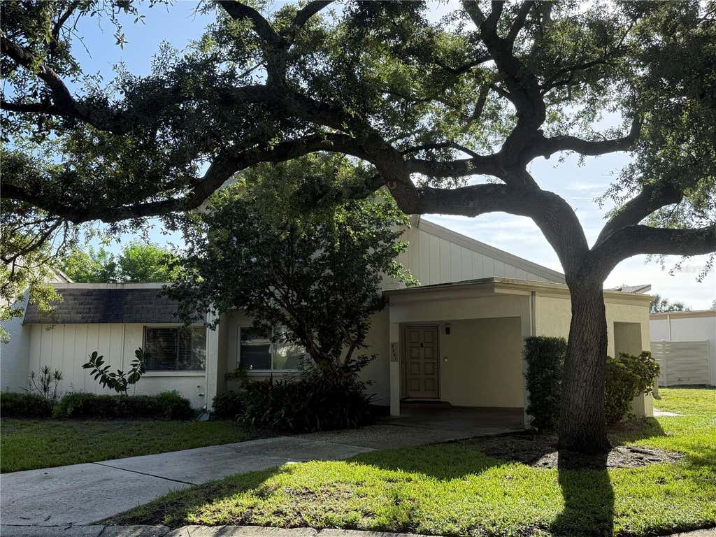 Photo of 2641 Cedar View Court, Clearwater, FL 33761 (MLS # TB8536967)