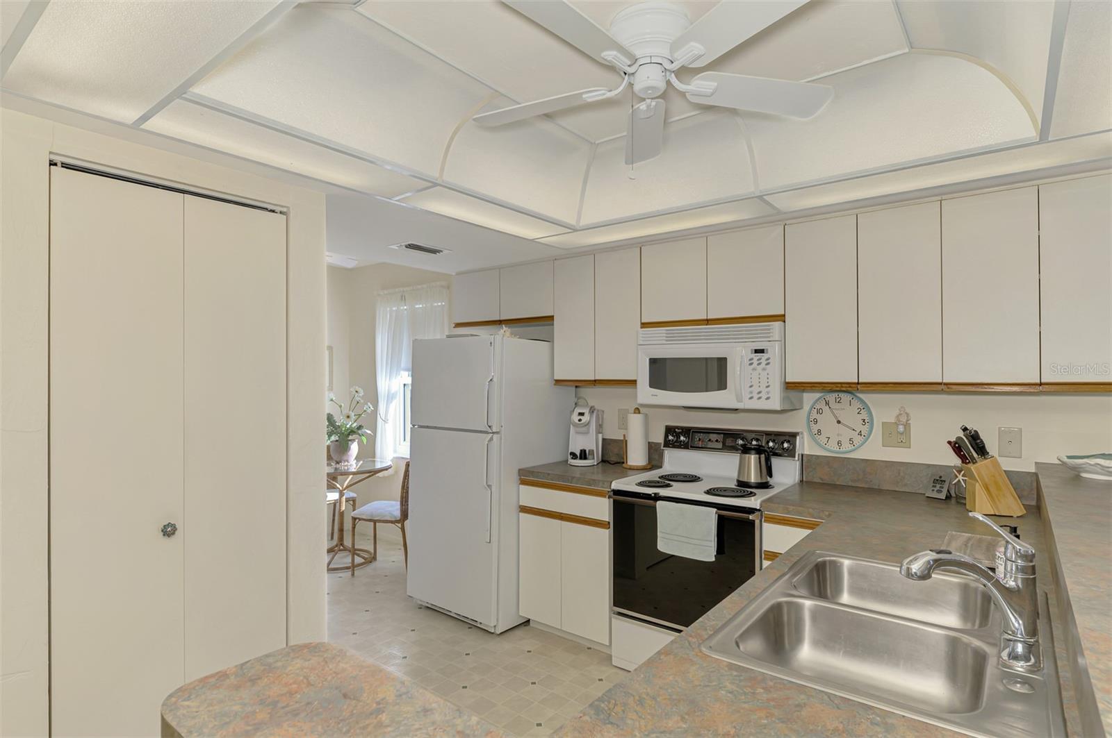 FIDDLERS GREEN 02 PH 02 BLDG 01 - Residential