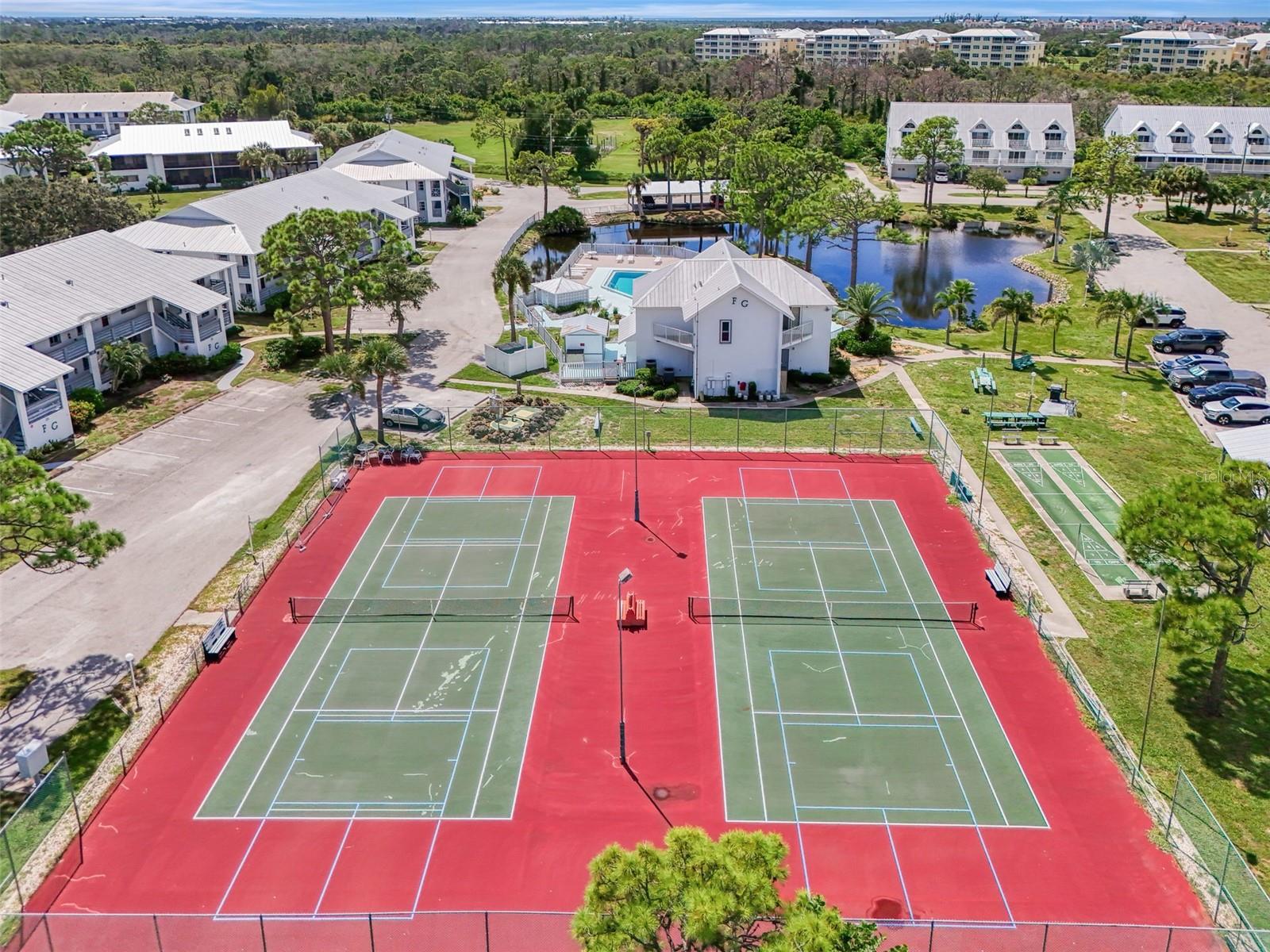 FIDDLERS GREEN 02 PH 02 BLDG 01 - Residential