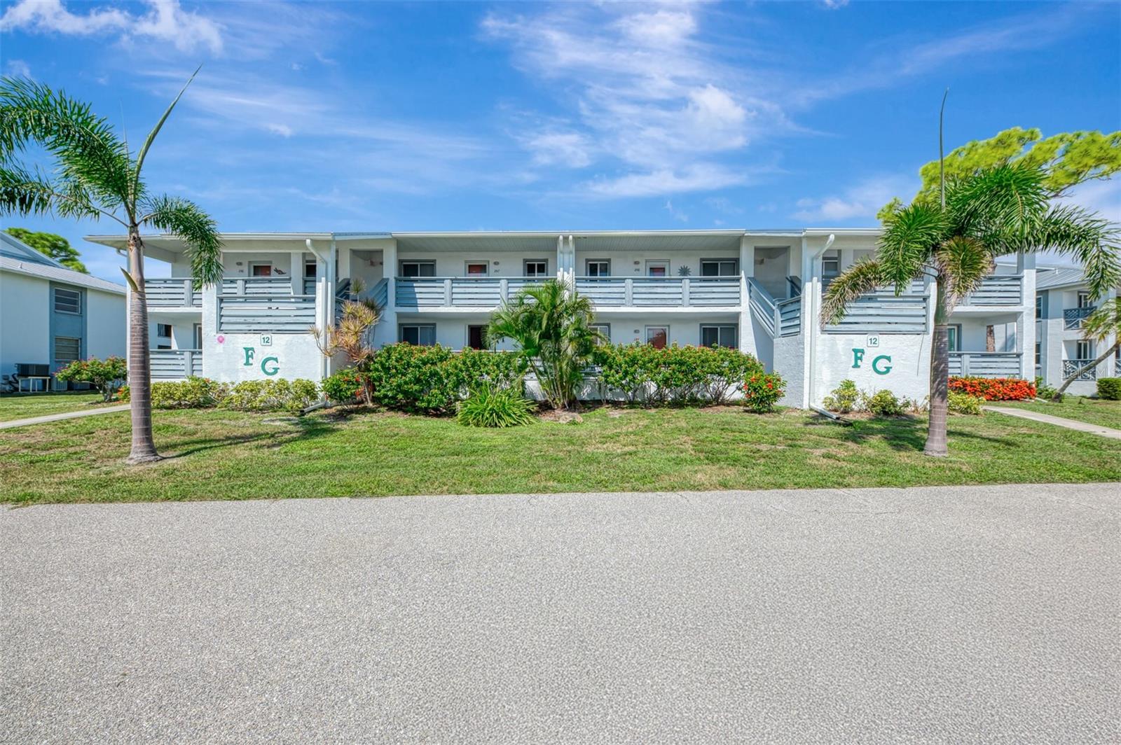 FIDDLERS GREEN 02 PH 02 BLDG 01 - Residential