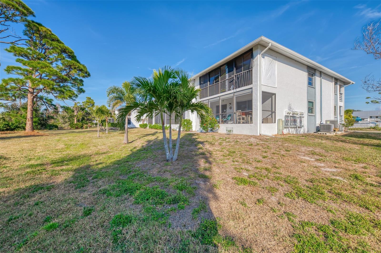 FIDDLERS GREEN 02 PH 02 BLDG 01 - Residential