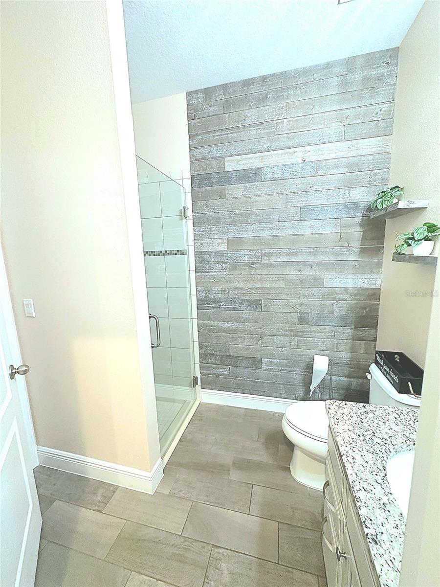 LUCAYA LAKE CLUB PH 3 - Residential