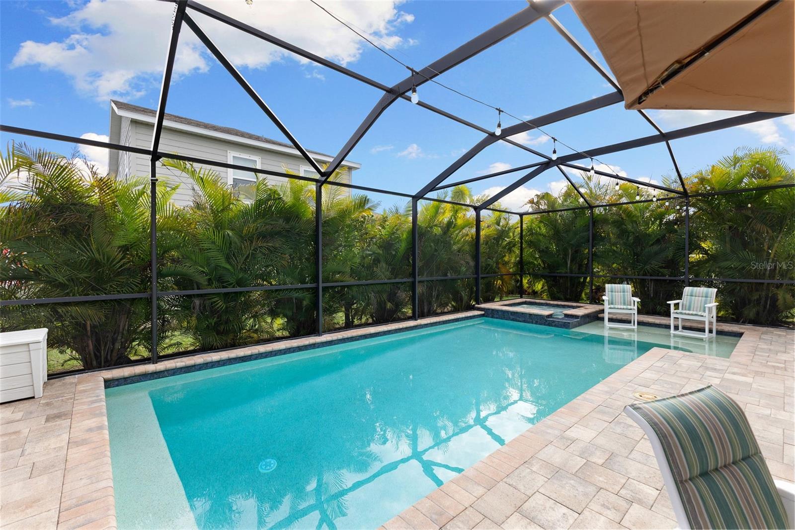 LUCAYA LAKE CLUB PH 3 - Residential