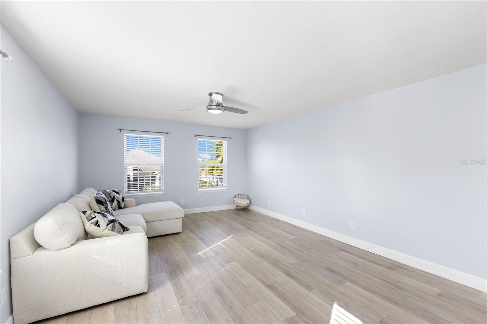 LUCAYA LAKE CLUB PH 3 - Residential