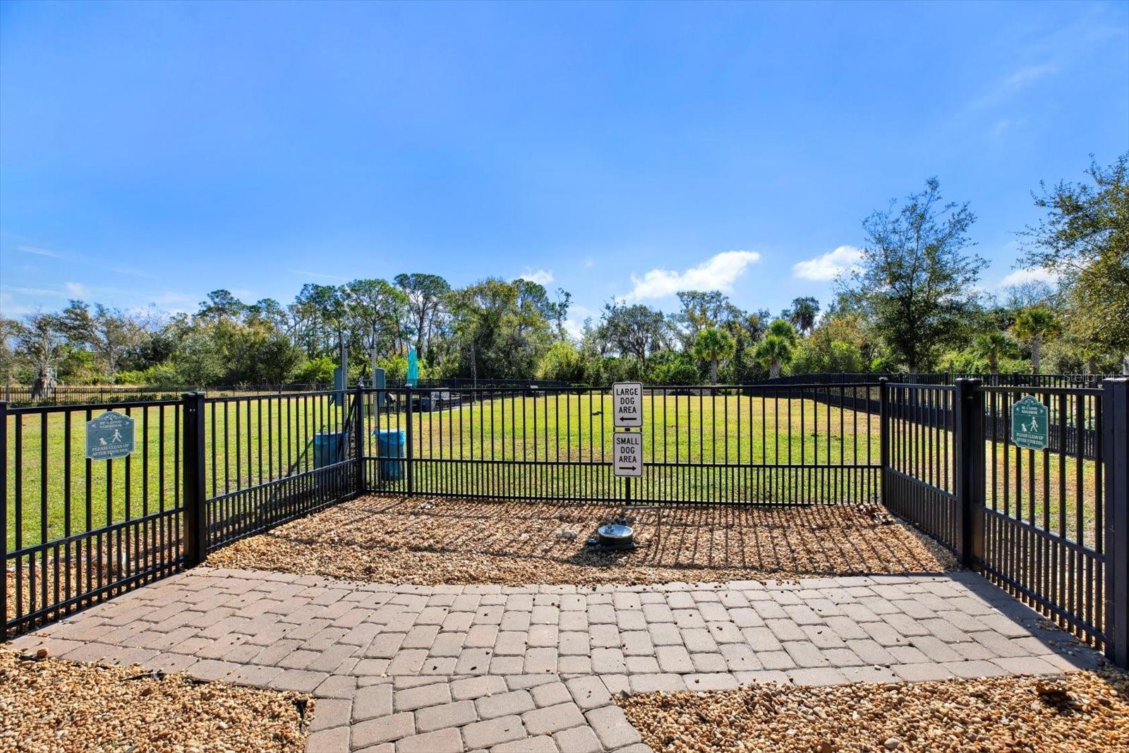 SAVANNA AT LAKEWOOD RANCH PH III 3ABD - Residential