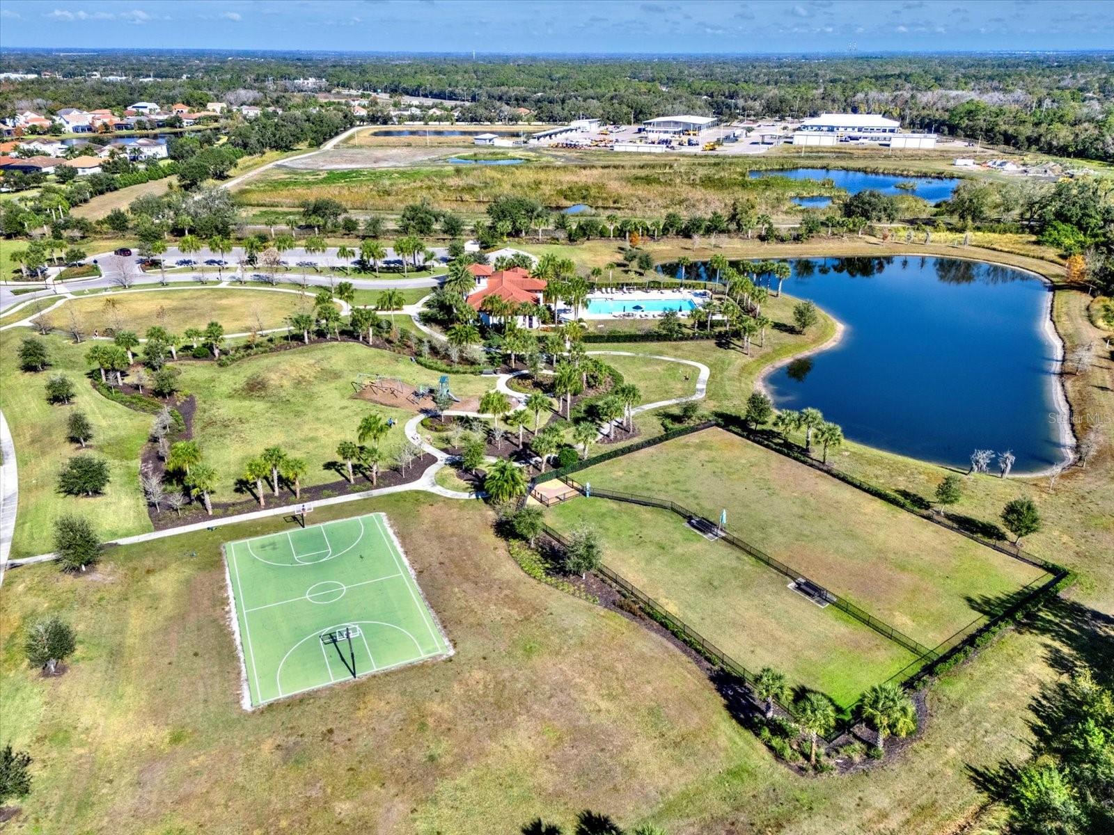 SAVANNA AT LAKEWOOD RANCH PH III 3ABD - Residential