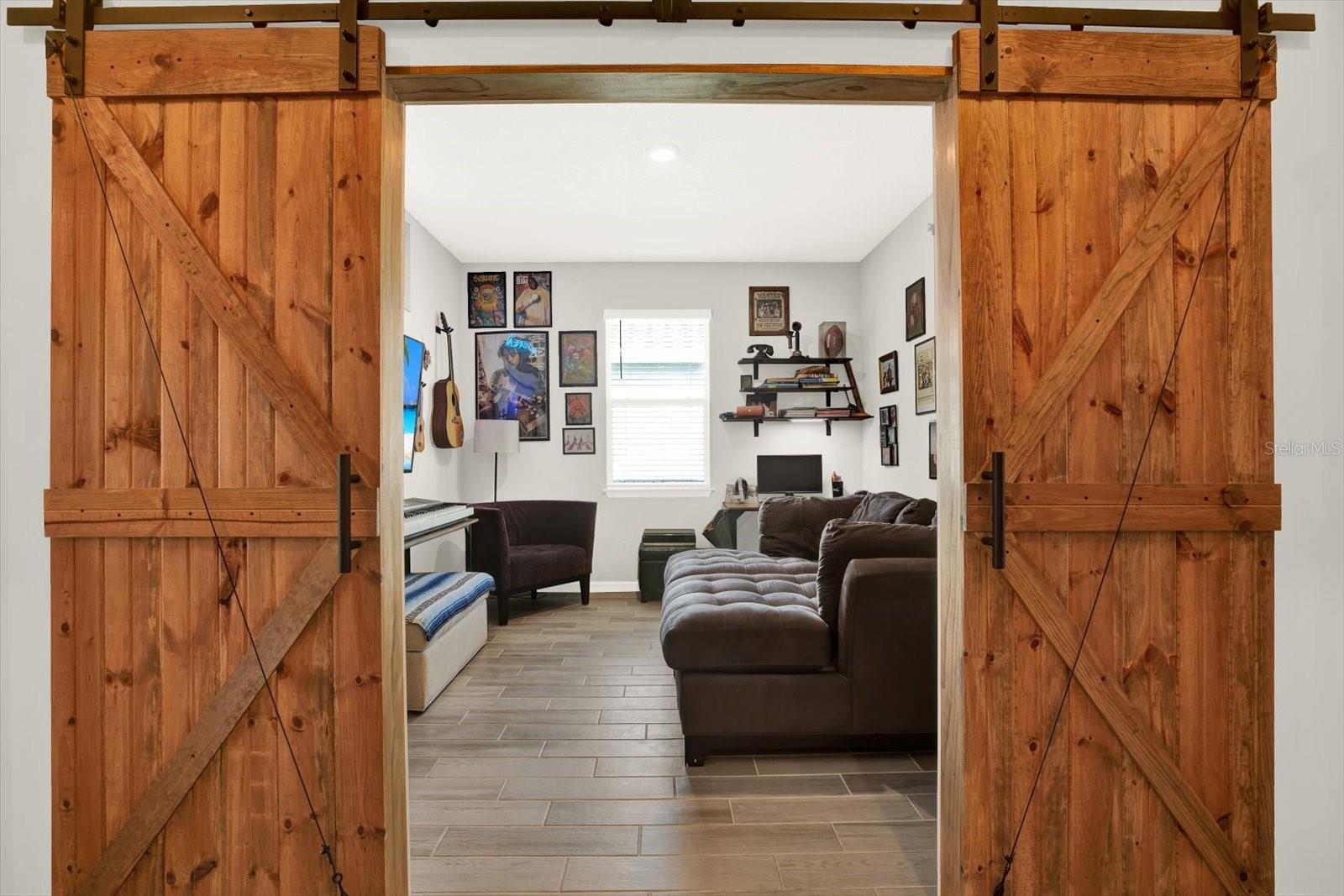 SAVANNA AT LAKEWOOD RANCH PH III 3ABD - Residential