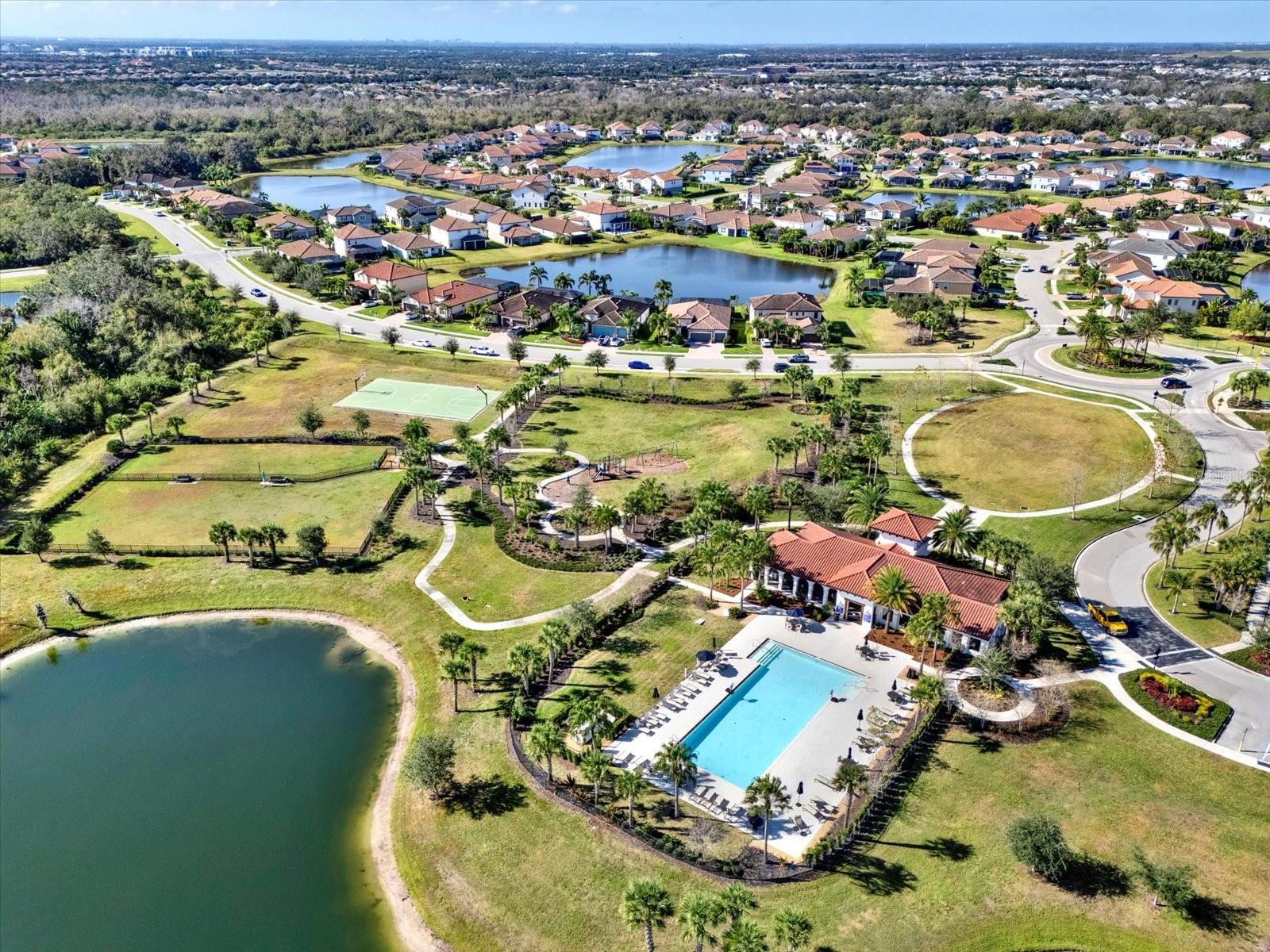 SAVANNA AT LAKEWOOD RANCH PH III 3ABD - Residential