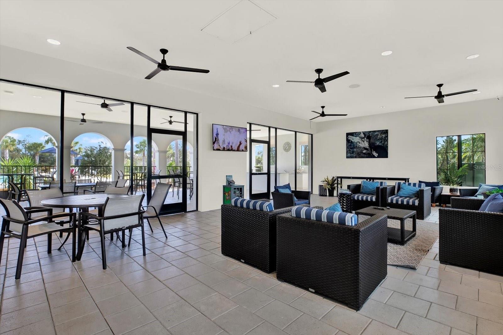 SAVANNA AT LAKEWOOD RANCH PH III 3ABD - Residential