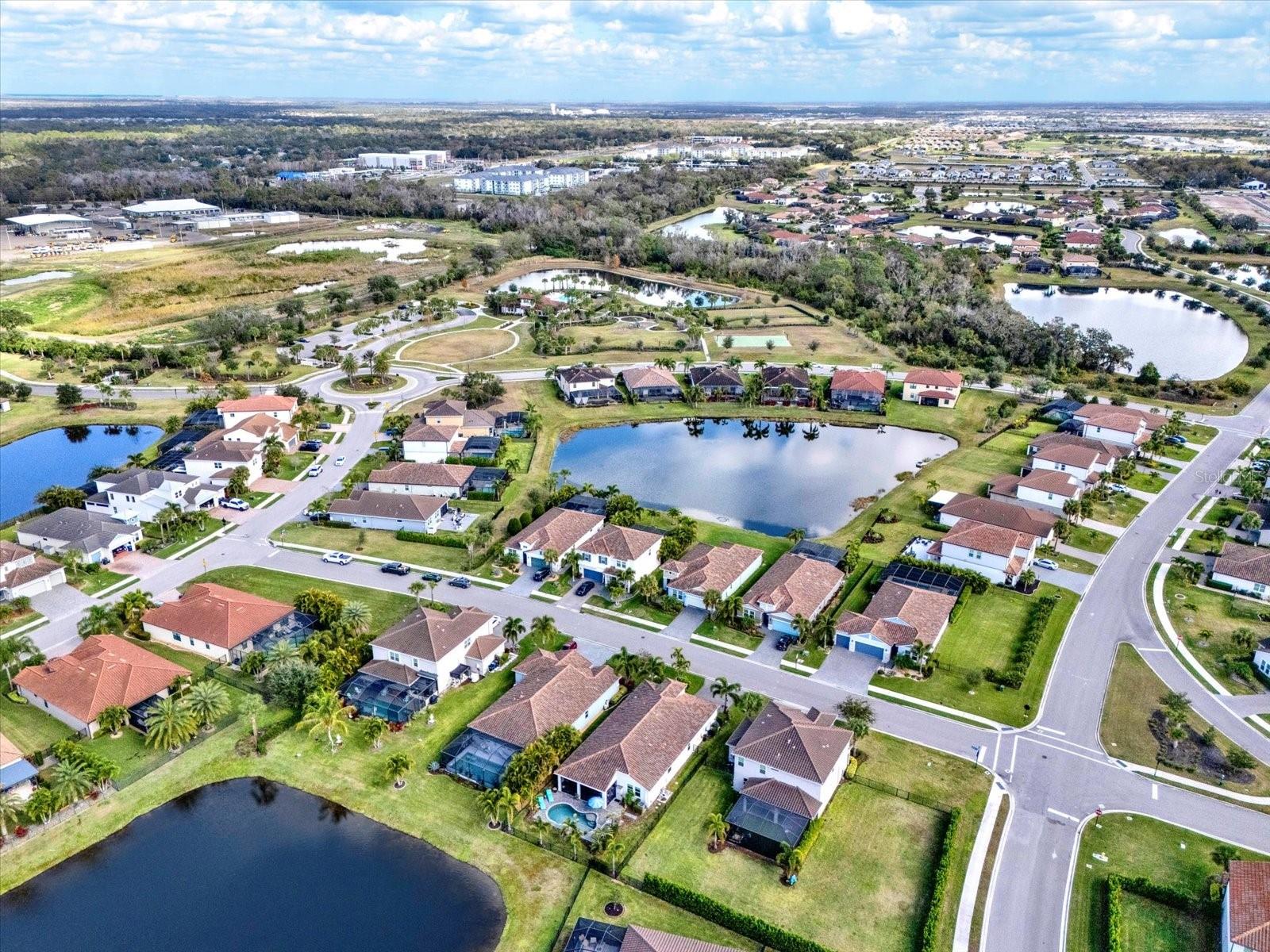 SAVANNA AT LAKEWOOD RANCH PH III 3ABD - Residential