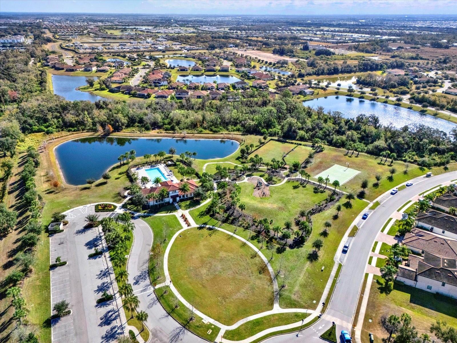 SAVANNA AT LAKEWOOD RANCH PH III 3ABD - Residential