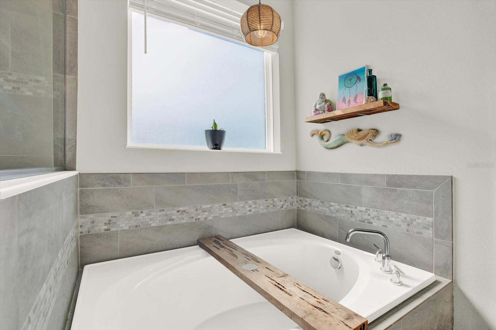 SAVANNA AT LAKEWOOD RANCH PH III 3ABD - Residential