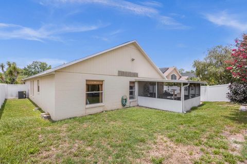 A home in APOPKA