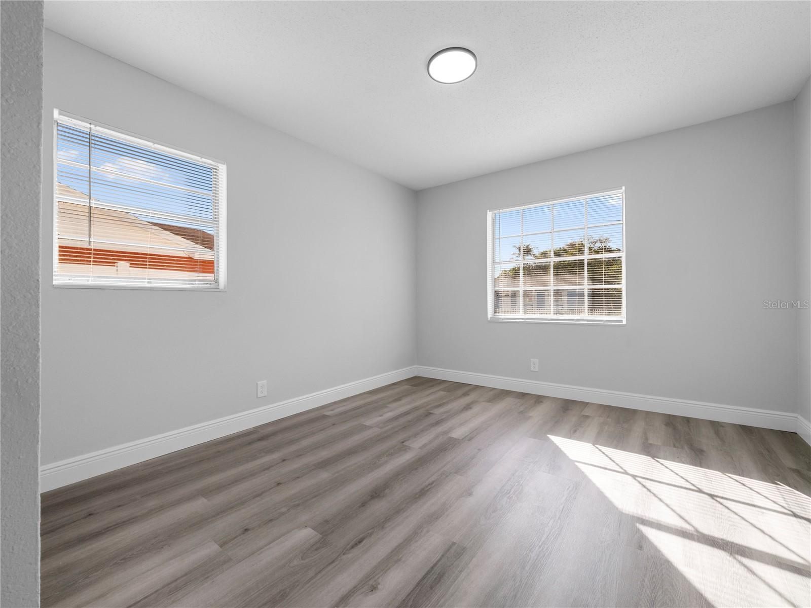 GEORGE ROAD ESTATES UN 2 - Residential