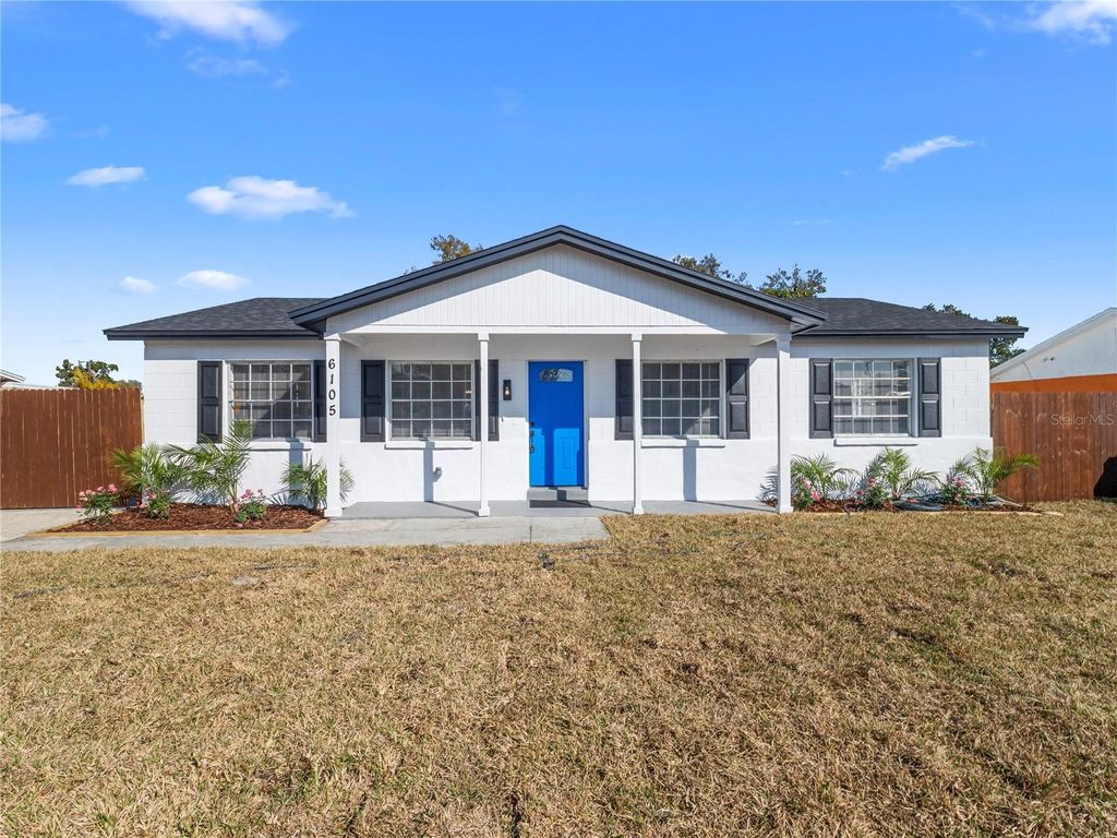 Photo of 6105 Yorkshire Road, Tampa, FL 33634 (MLS # TB8477894)