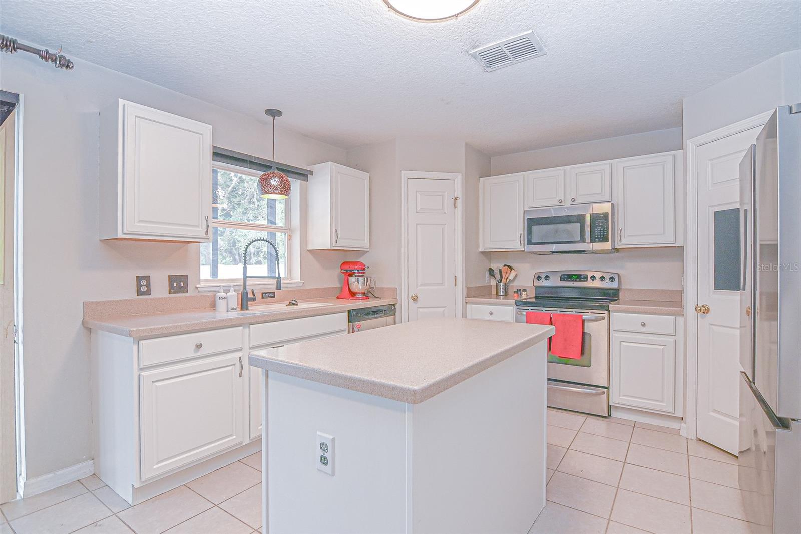 PATTERSON GROVES - Residential